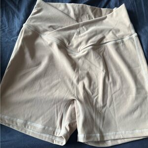 Women's Cream Shorts
